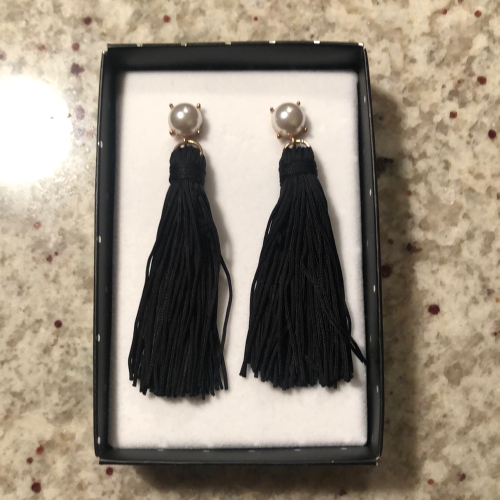 Pearl tassel earrings